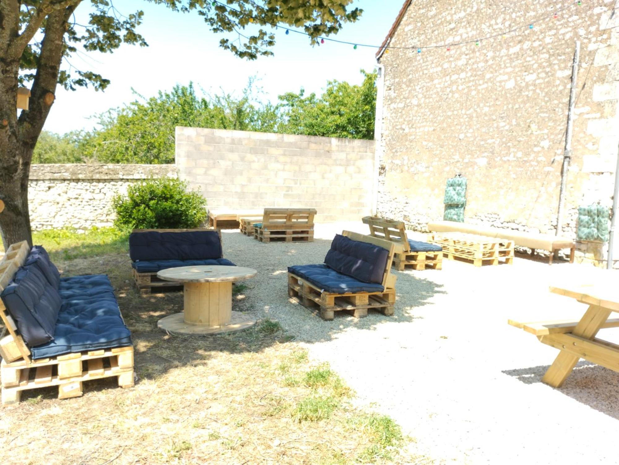 Coliwork Le Saint Romain Dange-Saint-Romain Exterior foto